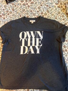 On 34th OWN THE DAY Graphic Tee - Women's Navy Short Sleeve